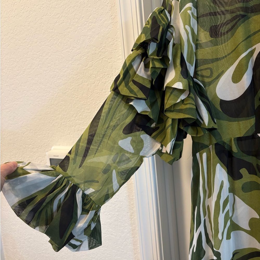 Women’s Green Leaf Print Ruffle Maxi Dress - Picture 2 of 3